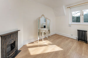 Photo 24- click for photo gallery